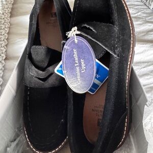 White Mountain Genuine Leather Loafers